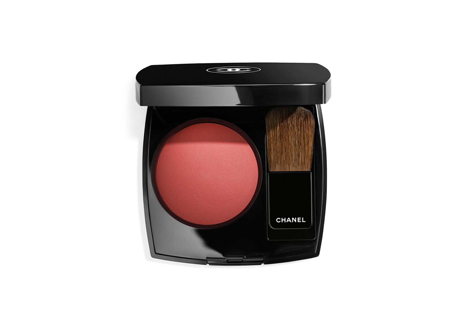 Sculpted Radiance: A Journey into the World of Luxurious Powder Blush